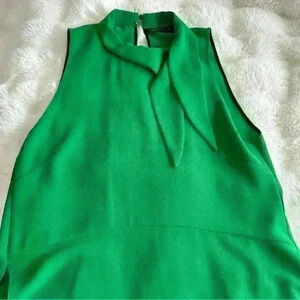 Zara Woman’s Green Sleeveless  Blouse